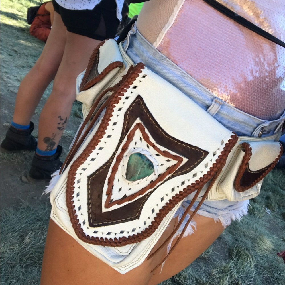 Beautiful white leather belt bag.